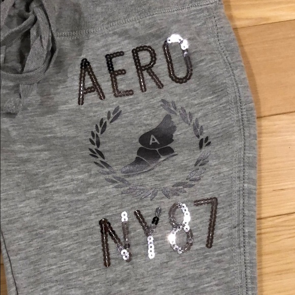 Aeropostale Joggers - Picture 3 of 4